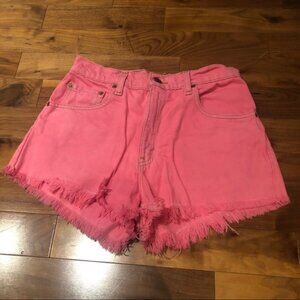 Vintage Levi's Shorts Hot Pink Cut Off Raw Hem High Rise Zip Closure Size 26W